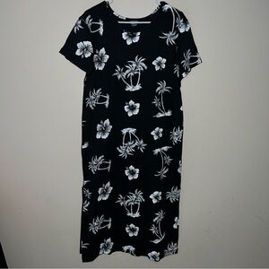 Kowah Hawaiian Dress Women’s Medium Black White Floral